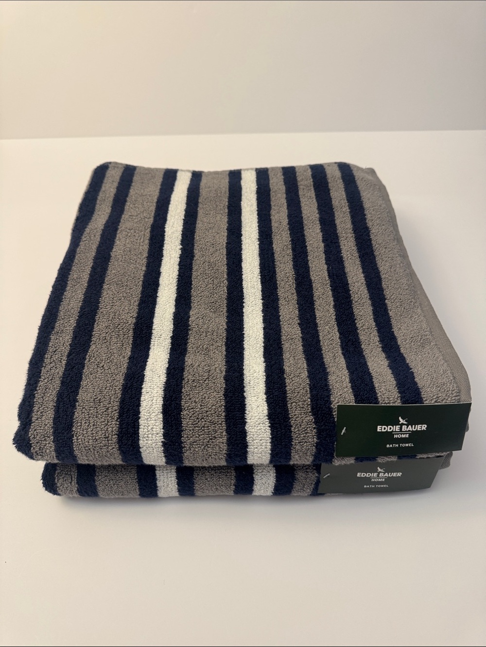 2pc EDDIE BAUER Homecoming Grey Stripe Bath Towel Set - Grey/Blue/White